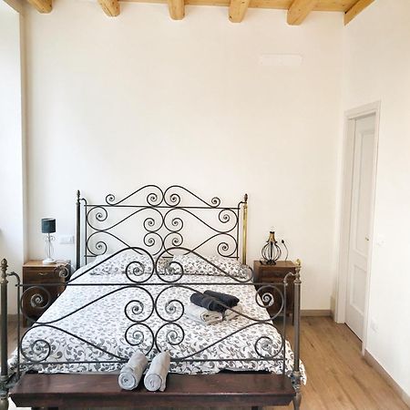 Bed and Breakfast Casa Barteei Монте-Изола Экстерьер фото
