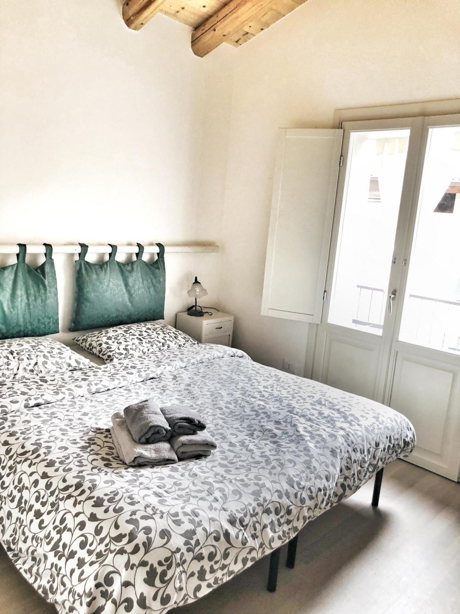 Bed and Breakfast Casa Barteei Монте-Изола Экстерьер фото